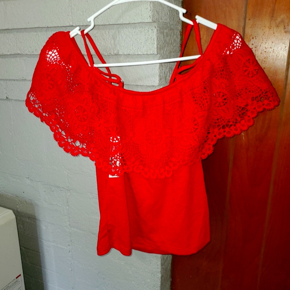 No Boundaries Red Blouse Meduim